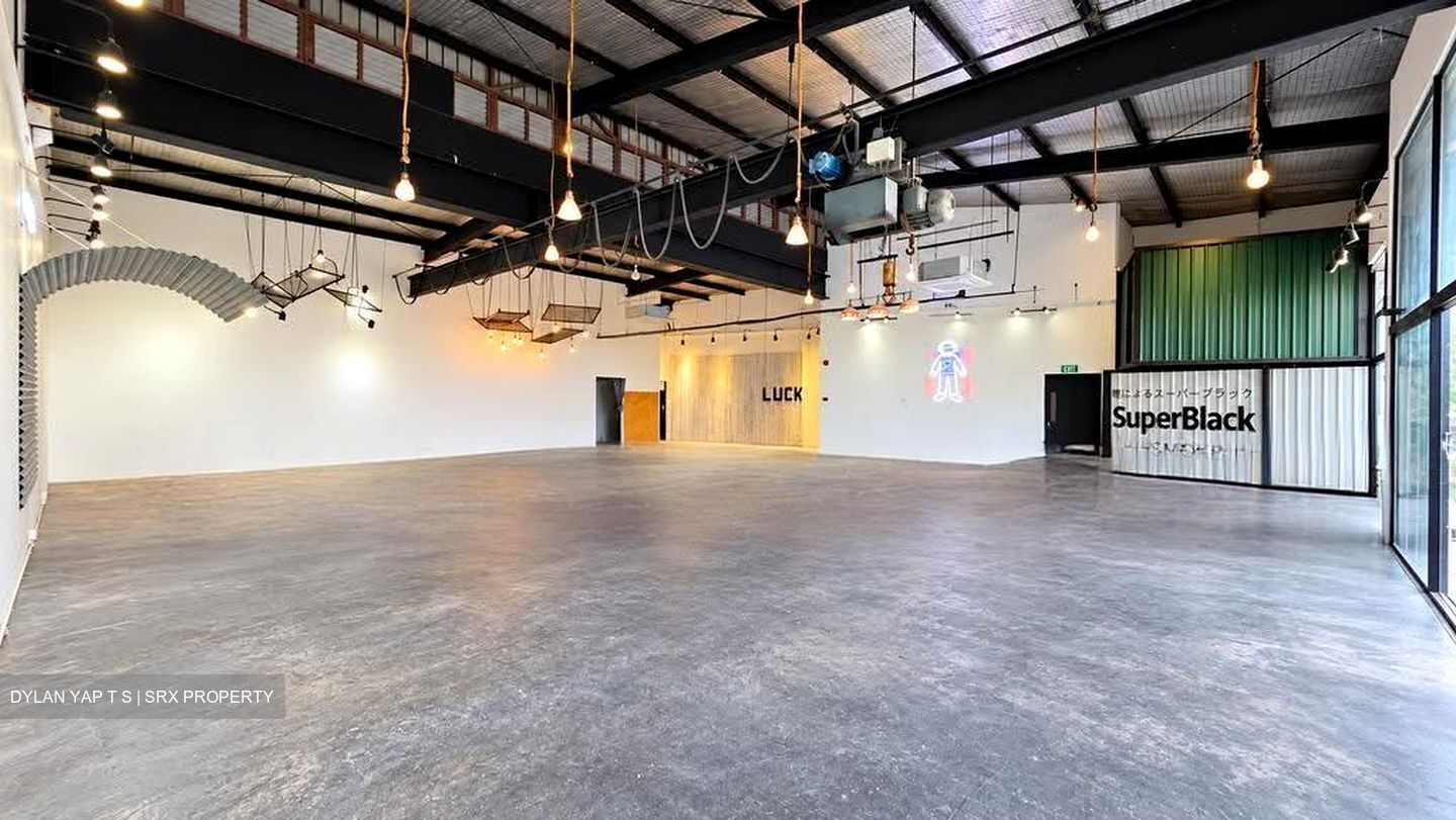Evan Lim Warehouse (D14), Factory #633727331